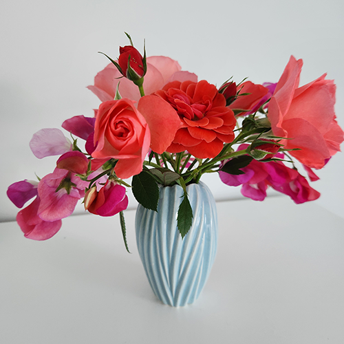 Tui Christmas Gifts Flower Posy